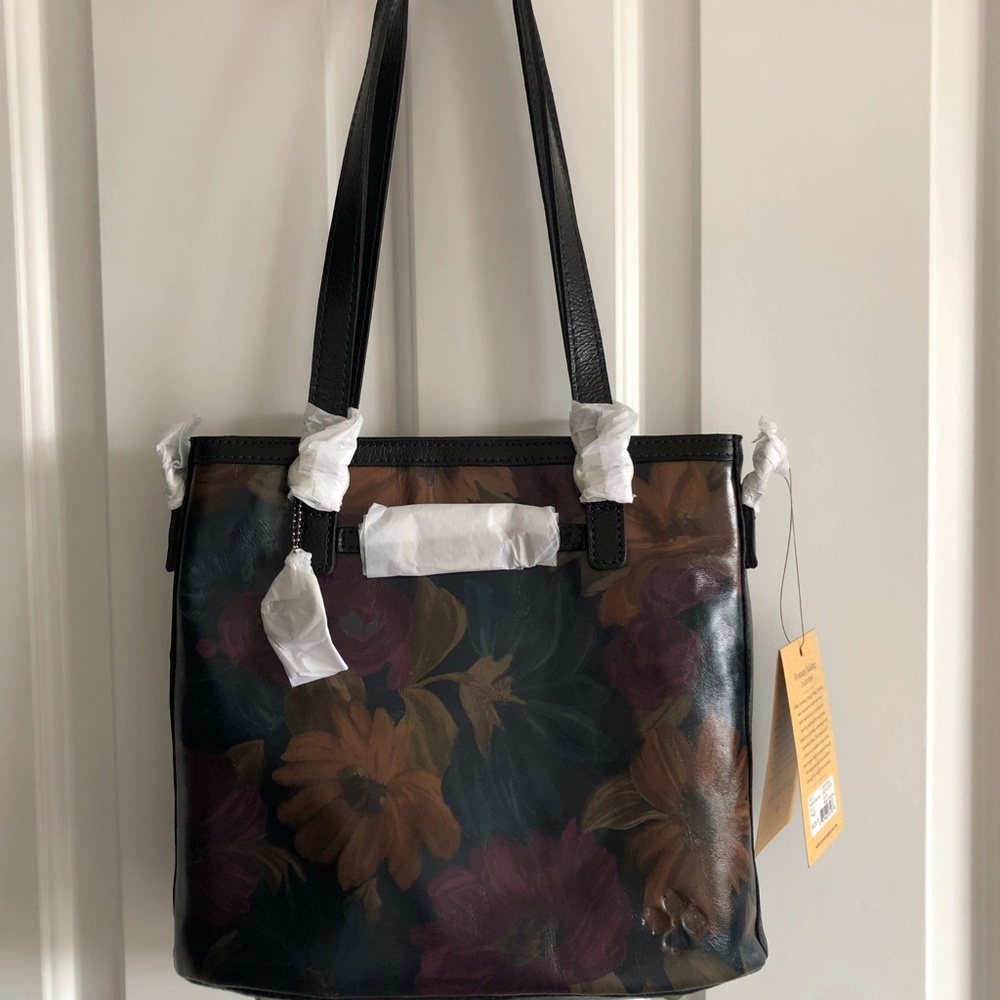 Patricia Nash Leather Purse